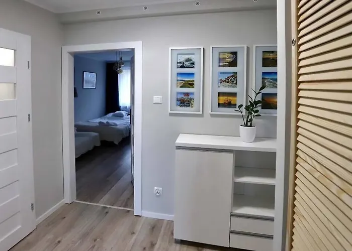 Samodzielne 3-pokojowe Mieszkanie Blisko Plazy Apartman *